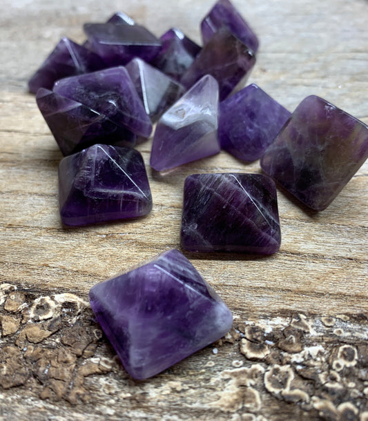 Amethyst Pyramid (Approx. 3/4” x 3/4" x 5/8") 0343