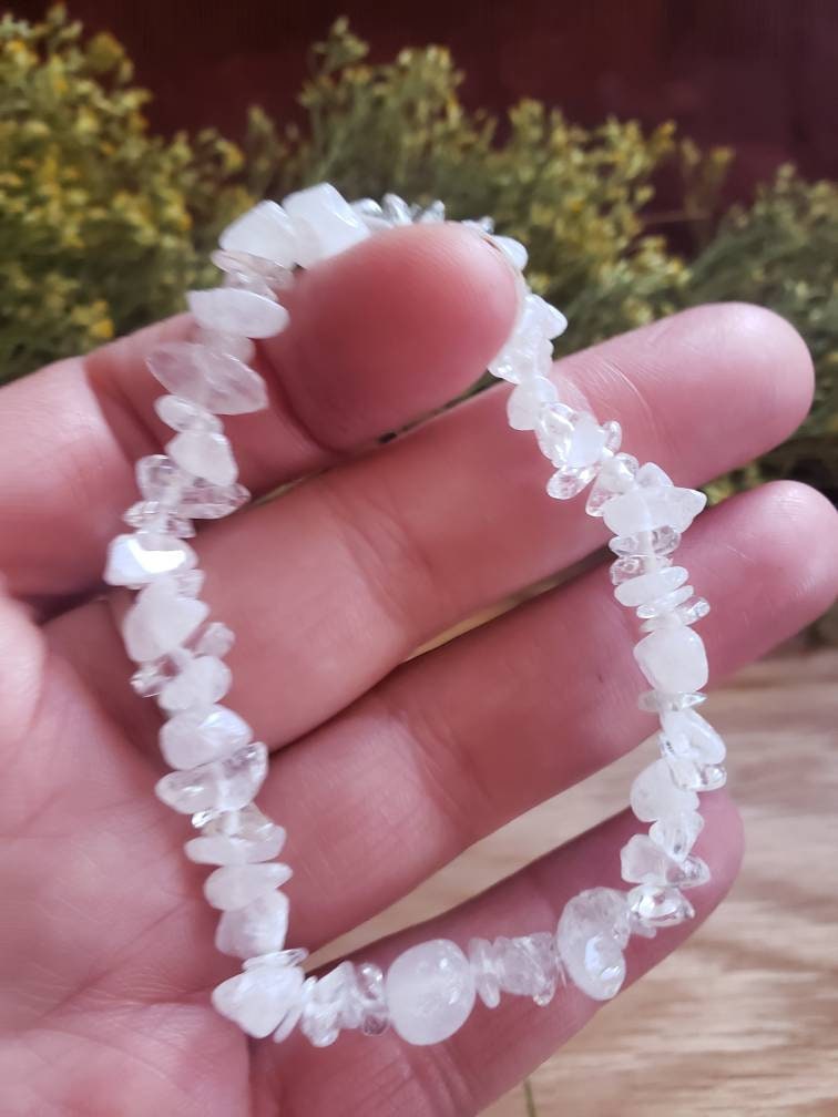 Quartz Chip Bracelet. 1080