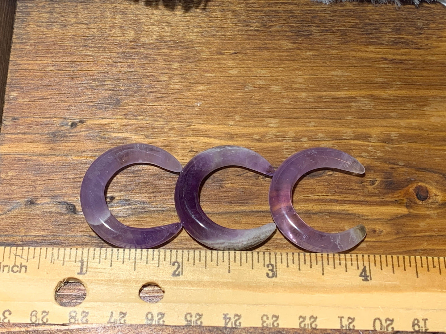 Carved Amethyst Crescent Moon 0031