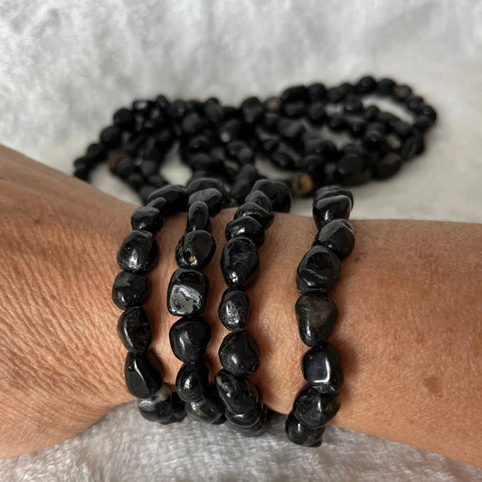 Black Tourmaline Chunky Pebble Bracelet BRC-0216 Shop Wholesale Crystals