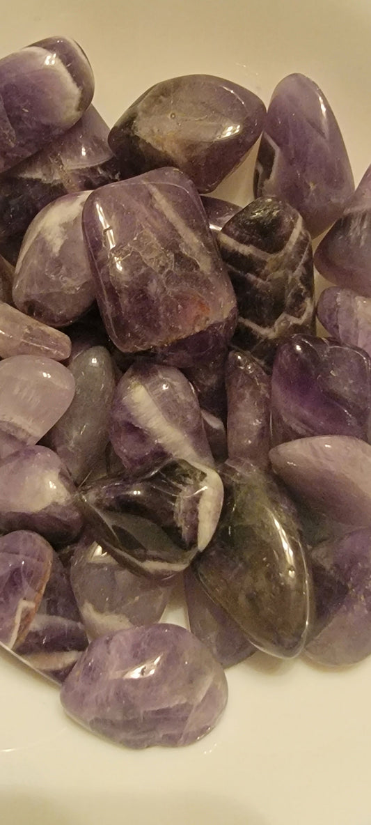 Amethyst Tumbled Stone, 1 Pound Bag (Approx. 20-30 mm) WT-0004