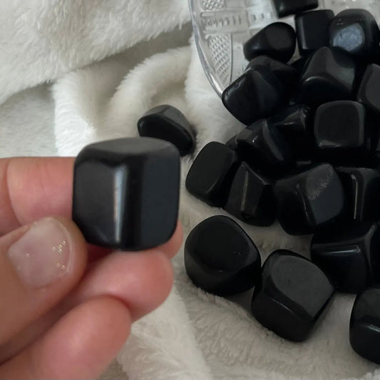 Black Obsidian Tumbled Stone, 1 Pound Bag WT-0098 - Shop Wholesale Crystals