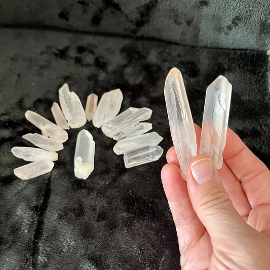 Clear Quartz Crystal Points, small, 1 pound lot, WC-0004