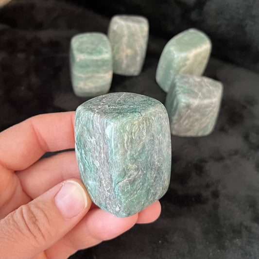 Green Aventurine Large Cube Tumbled Stone, 1 Pound Bag. WT-0056-A