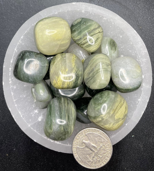 Green Quartz Tumbled Stone, 1 Pound Bag (Approx. 20-30 mm) WT-0061