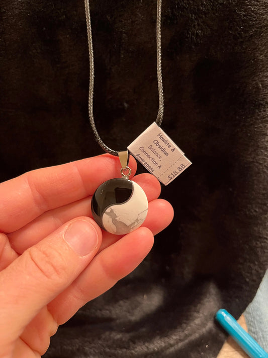 Howlite and Obsidian, Yin and Yang, Tai Chi Necklace WN-0120 - Shop Wholesale Crystals