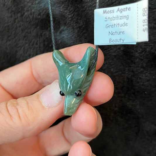 Moss Agate Wolf Necklace WN-0147 - Shop Wholesale Crystals