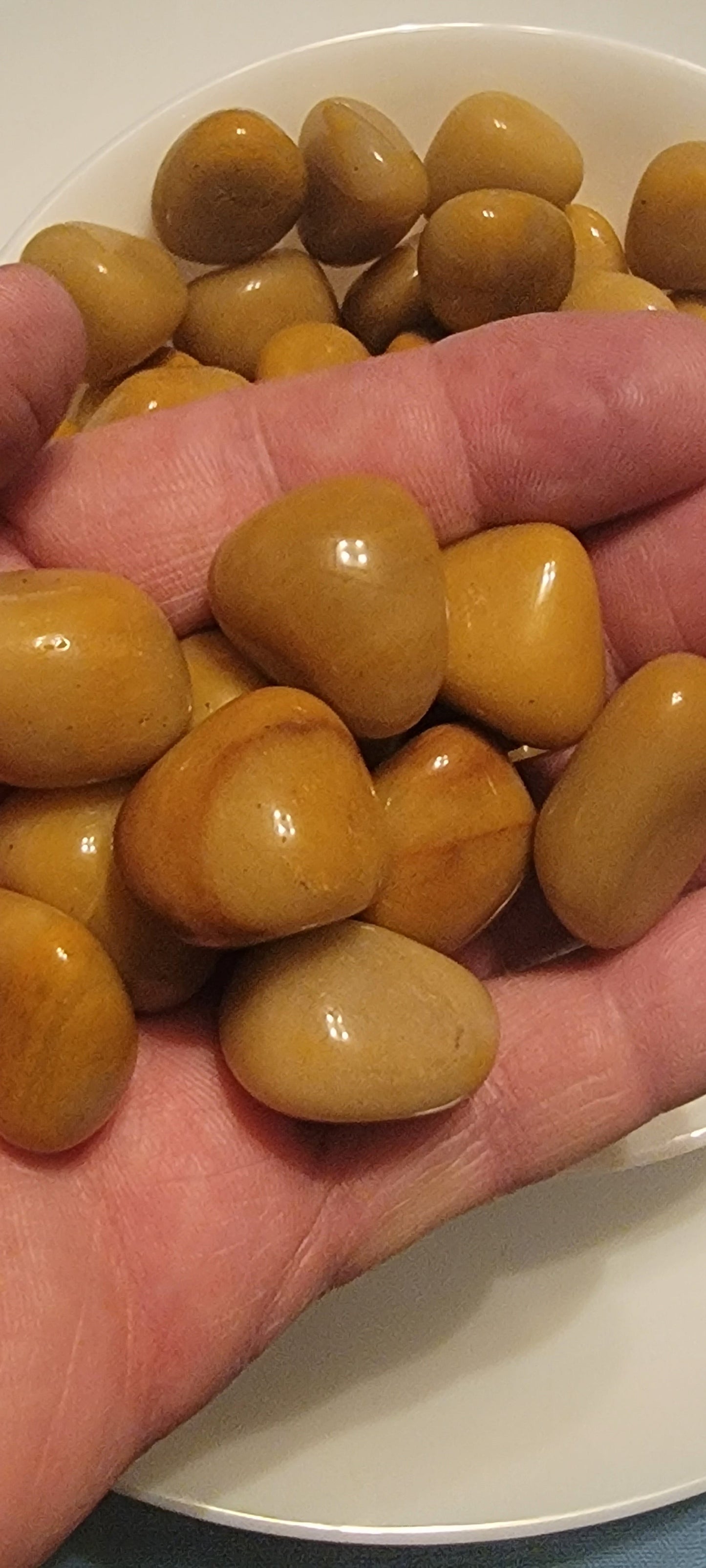 Yellow Aventurine Tumbled Stone, 1 Pound Bag (Approx. 20-30 mm) WT-0152