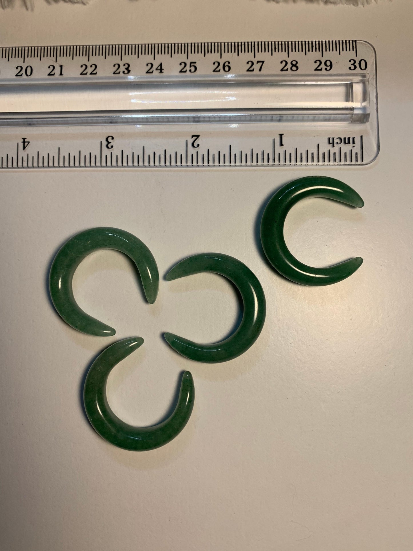 Green Aventurine Crescent Moon, Carved 0019