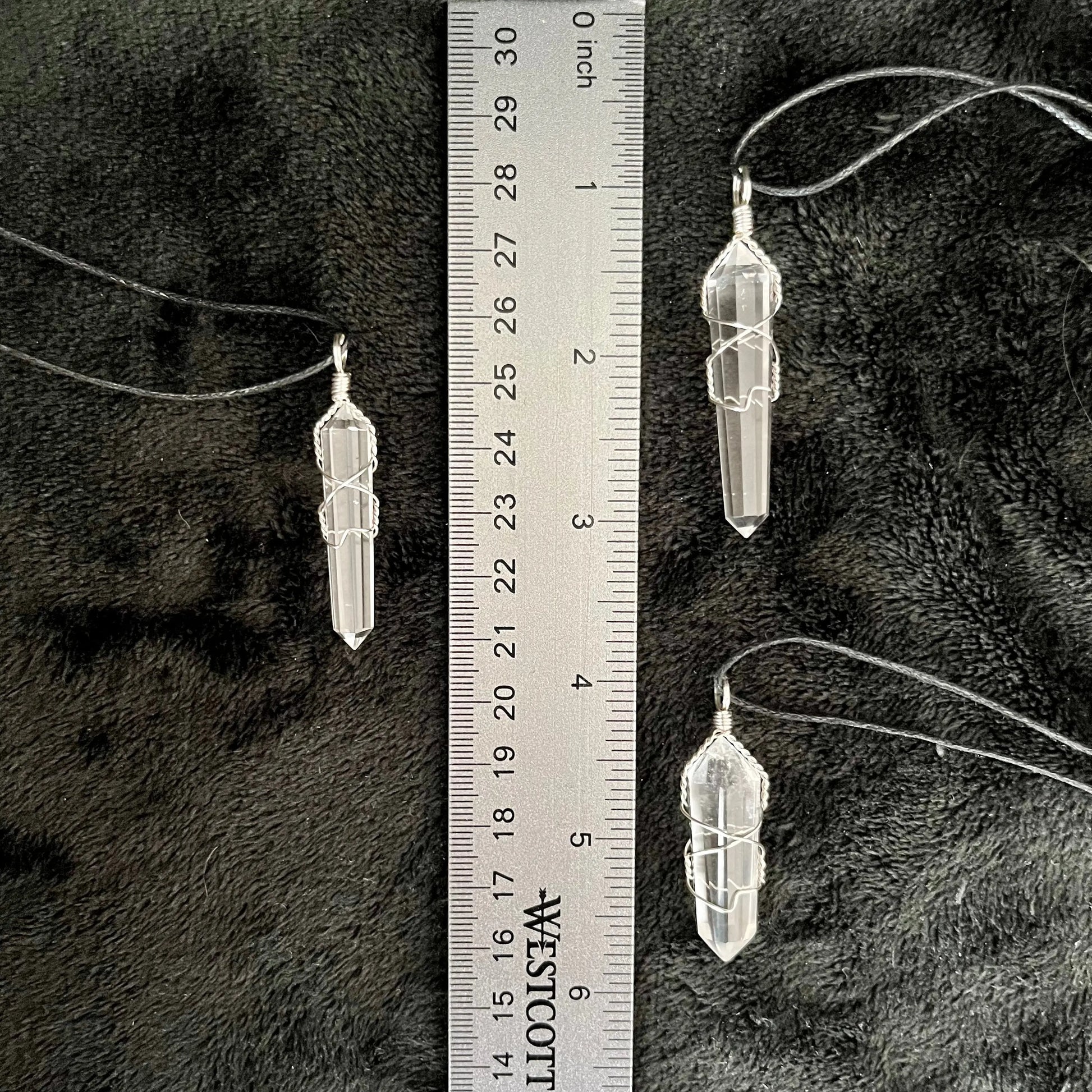 Clear Quartz Vogel Wire Wrapped Necklace NCK-2954 Shop Wholesale Crystals