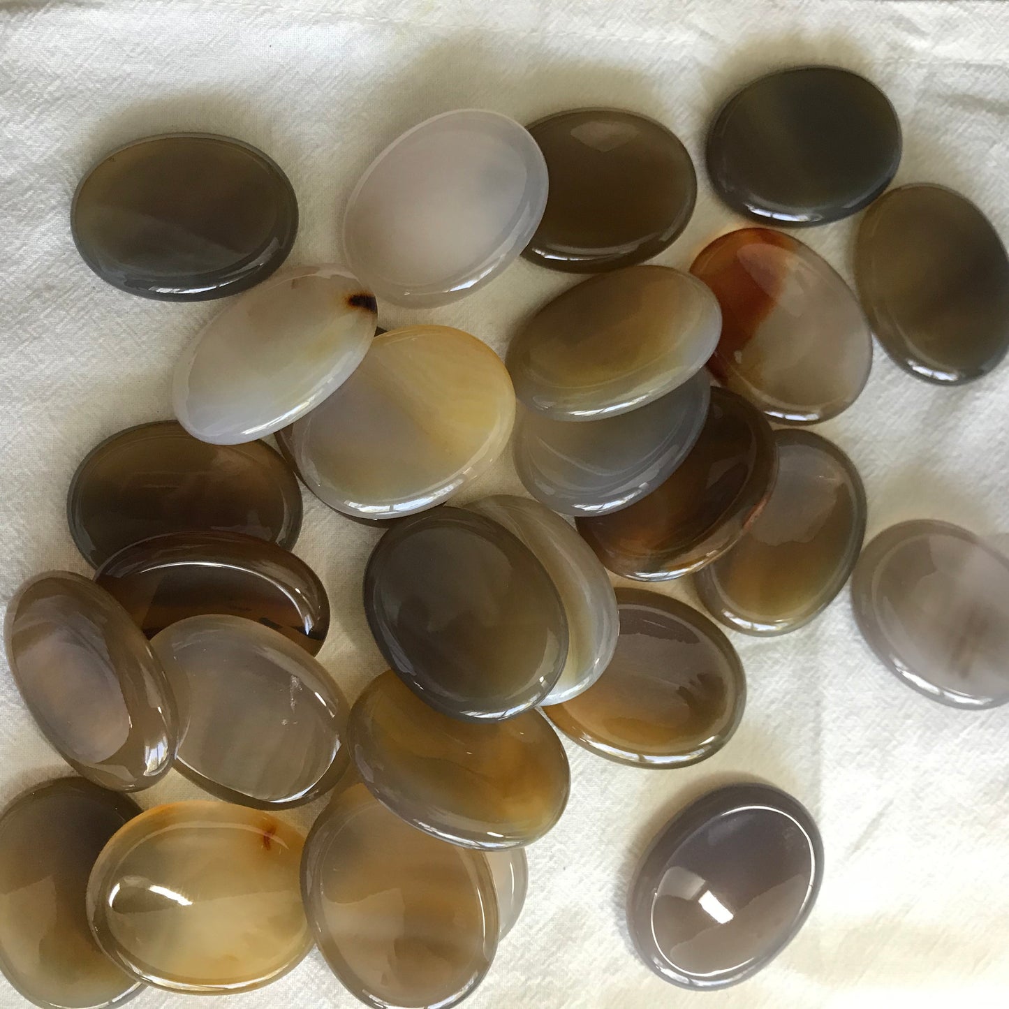 Agate Worry Stone (Approx1 3/4" x 1 3/8")  Polished Stone for Wire Wrapping or Crystal Grid Supply 0260