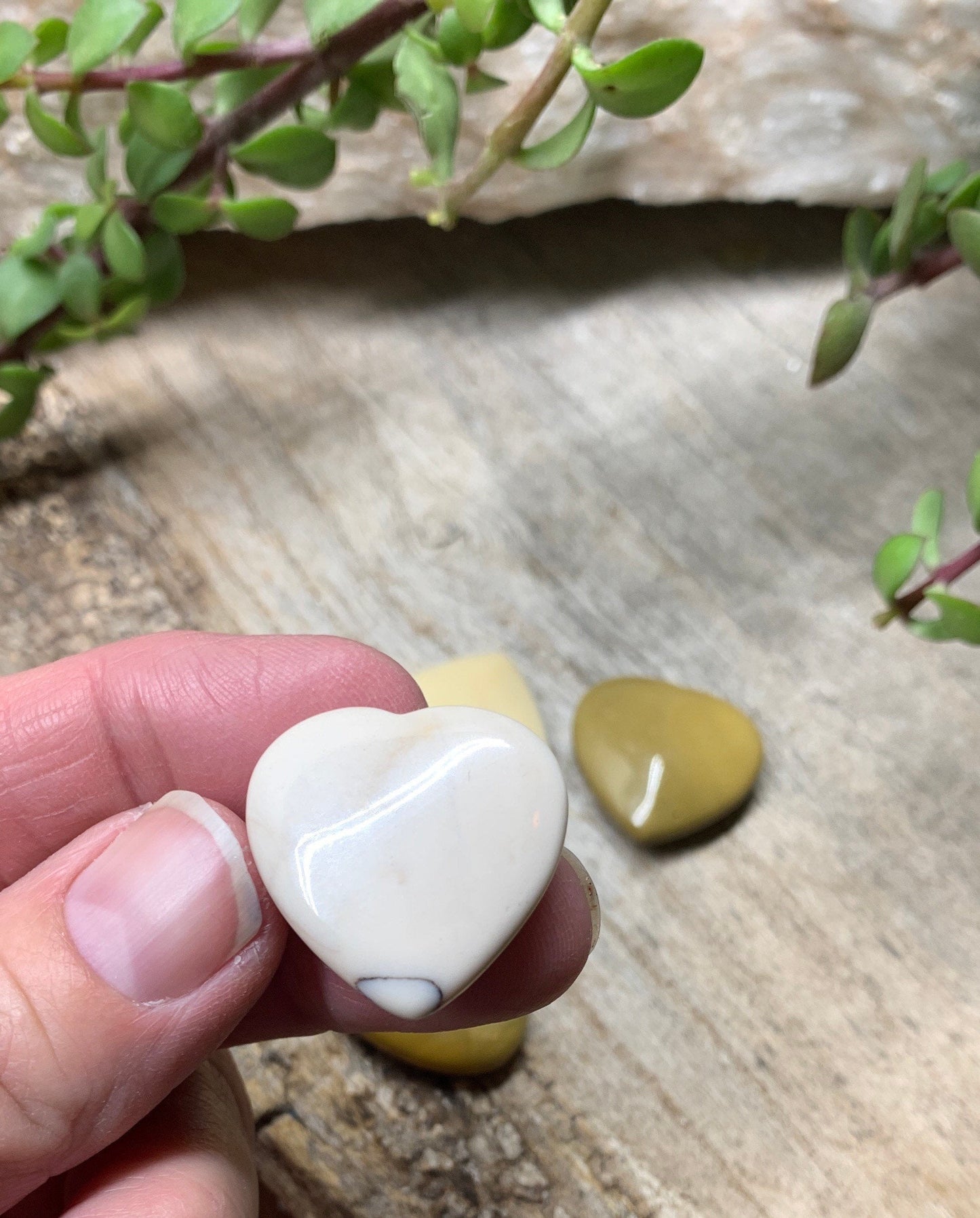 Yellow Jasper Heart 25mm 0565