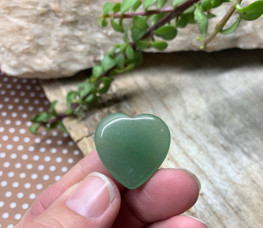 Green Aventurine Heart 25mm 0570