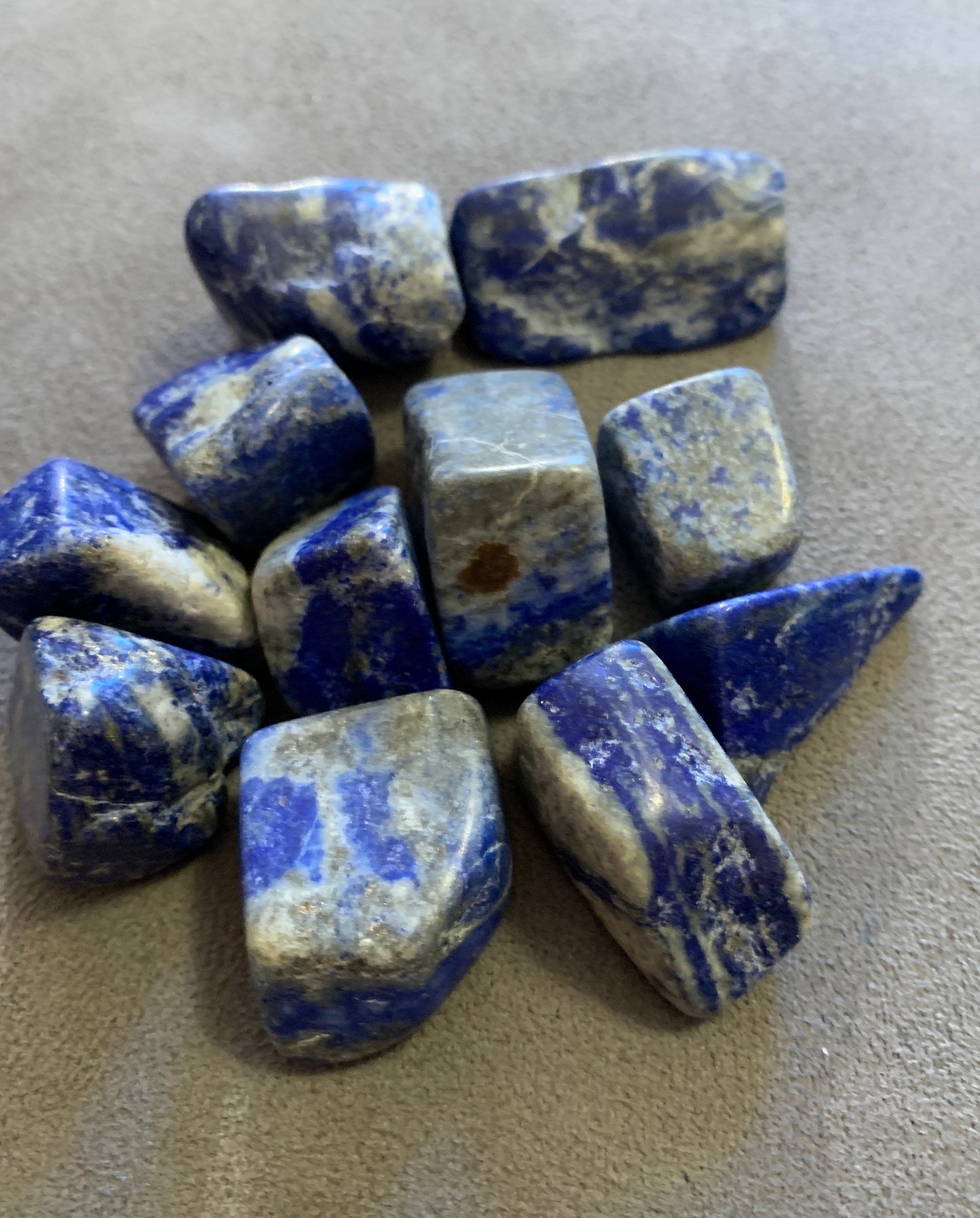 Lapis Lazuli Tumble Stone BIN-1395 (Approx. 1" - 1 1/2") Supply for Crystal Grid, Home Decor