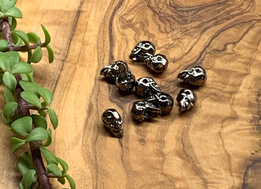 Skull Beads Pewter Tone 0196-E