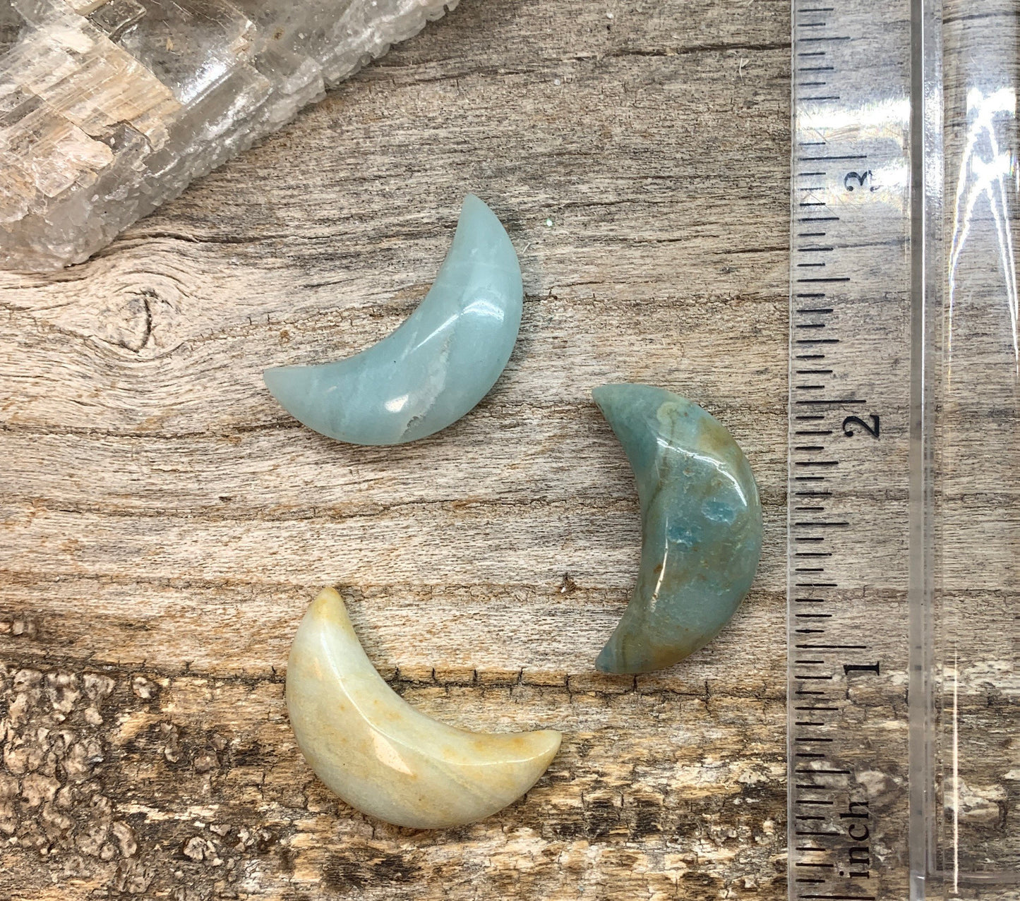 Amazonite Carved Moon (Approx 1 1/8" Long) 0143