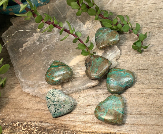 Chrysocolla Heart 0504