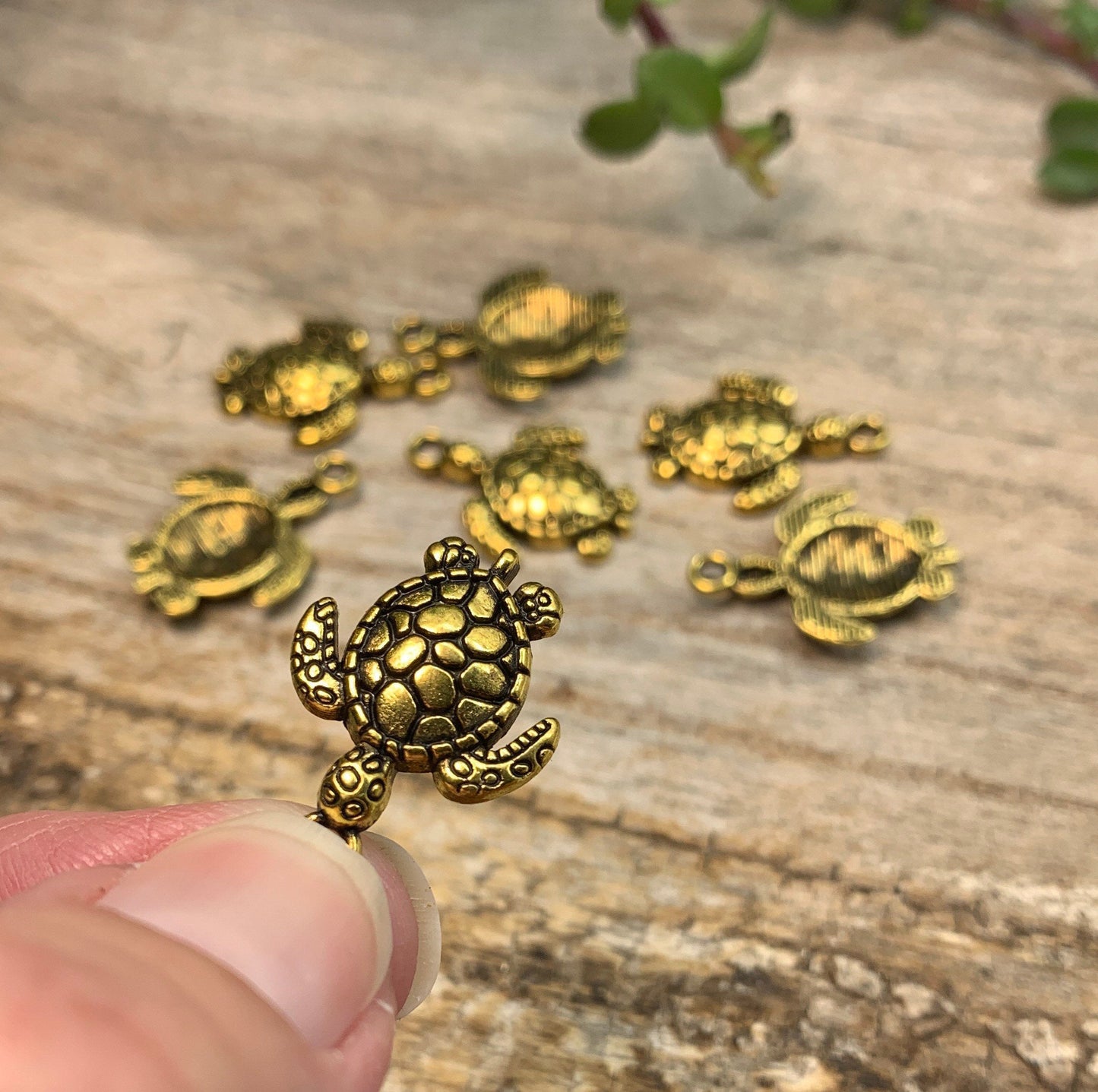 Turtle Pendant Brass Alloy 0642-C