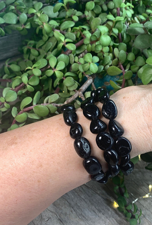 Black Tourmaline Large Pebble Bracelet BRC-0127