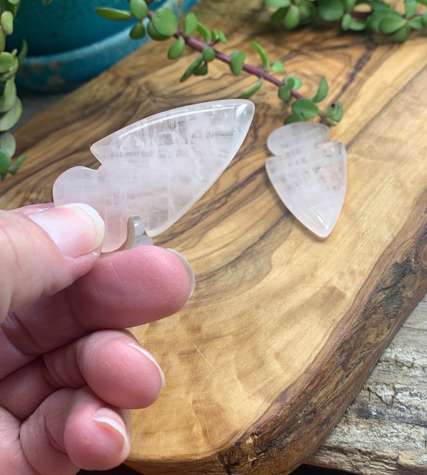 Rose Quartz Polished Arrowhead 0979