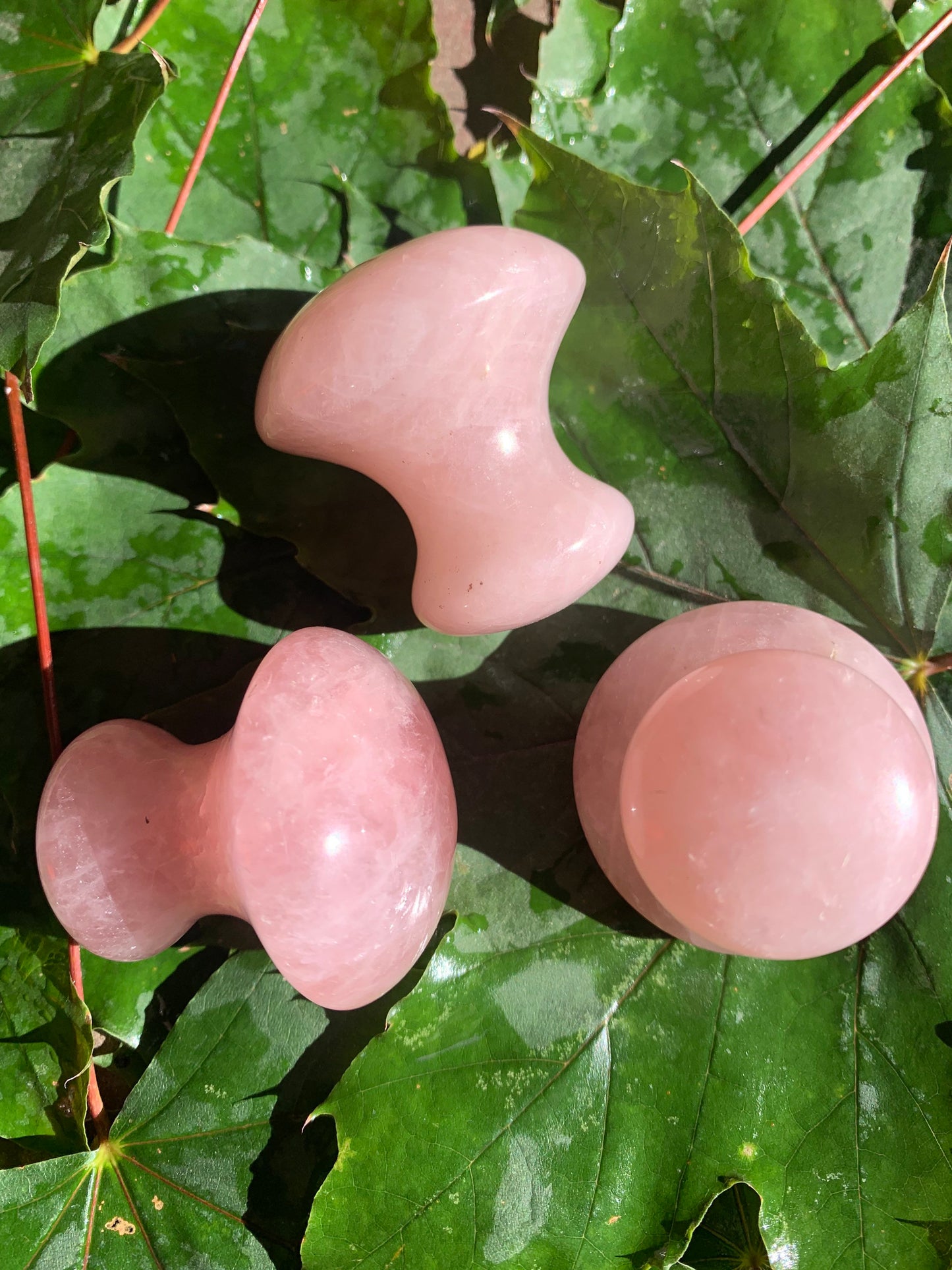 Rose Quartz Massage Stone (Approx. 1 1/2 in. x 1 3/4 in) Polished 1571