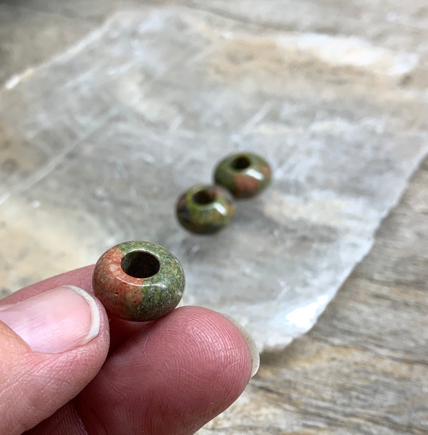 Unakite Jasper Crystal Beads 14mm, 5mm hole. 0650-B