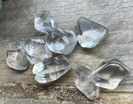 Polished Quartz Crystal (1 1/4”- 2”) BIN-1404 Shop Wholesale Crystals