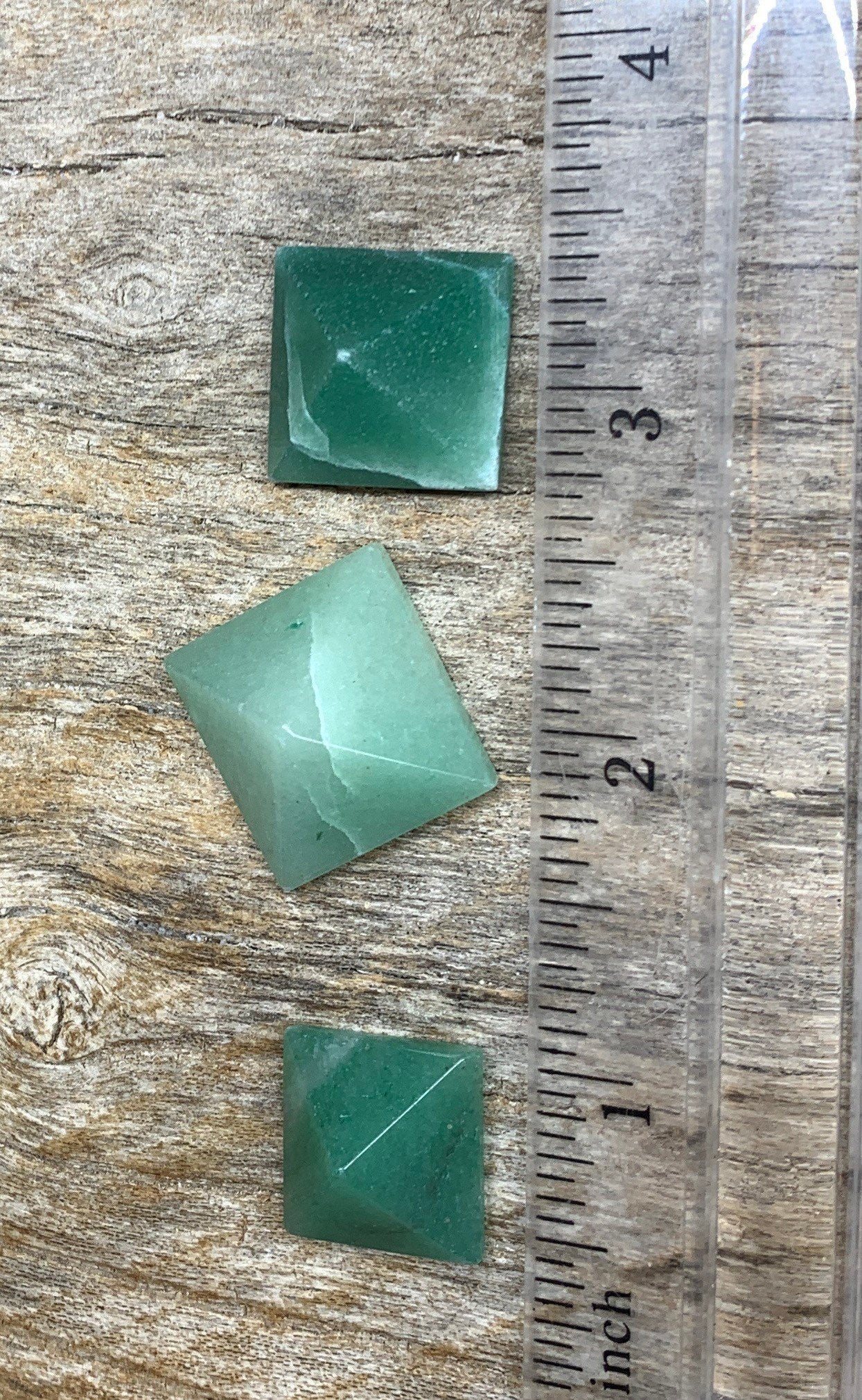 Green Aventurine Obelisk Pyramid 0376 (1/2”- 3/4”)