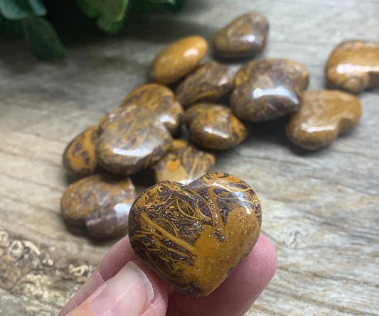 Miriam Jasper Heart ( Approx. 1”) BIN-0232 Shop Wholesale Crystals