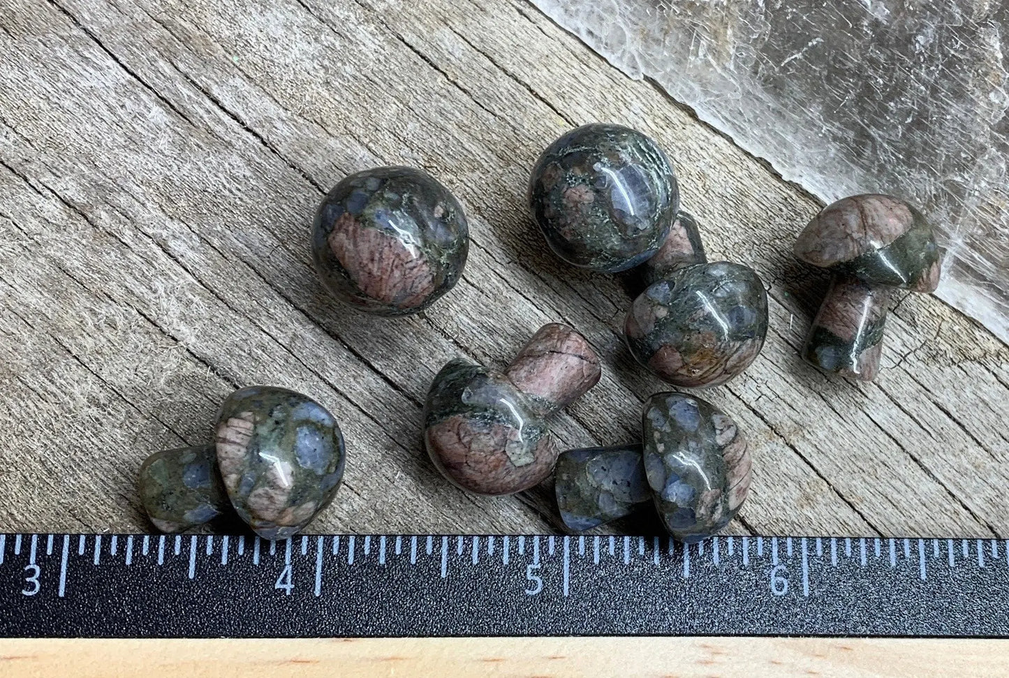 Que Sera Mushroom (Approx. 5/8” x 3/4”) 0029 Shop Wholesale Crystals