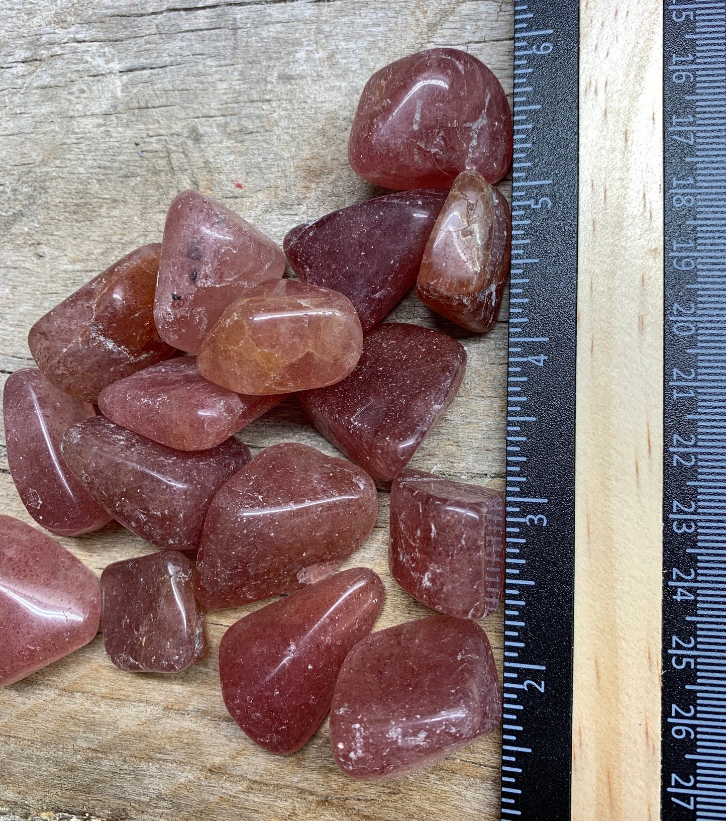 Strawberry Quartz Tumbled Stone BIN-1300 (Approx. 7/8”- 1 1/2”)