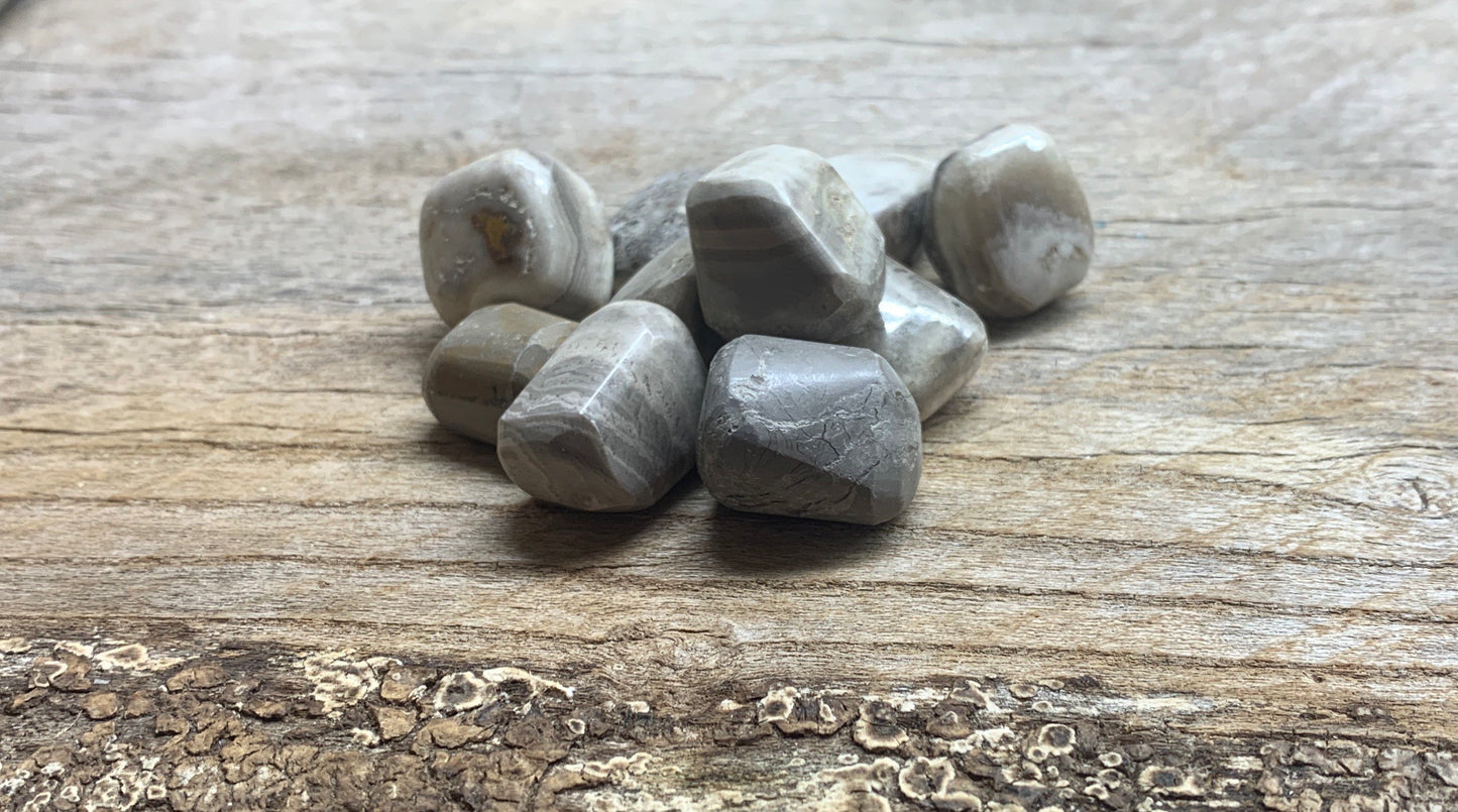 Gray Jasper Tumbled Stone 0333 (5/8”- 1”)