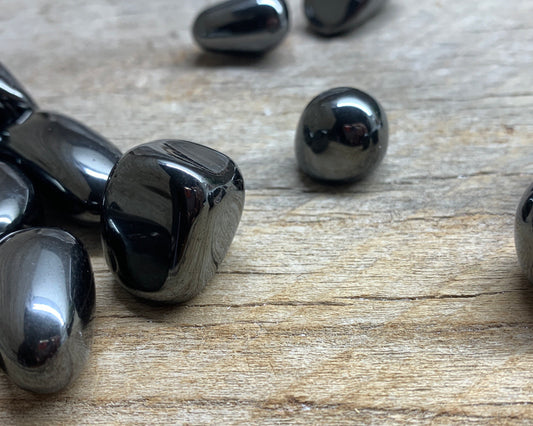 Hematite Tumbled Stone 0722 Approx. 5/8”-1”