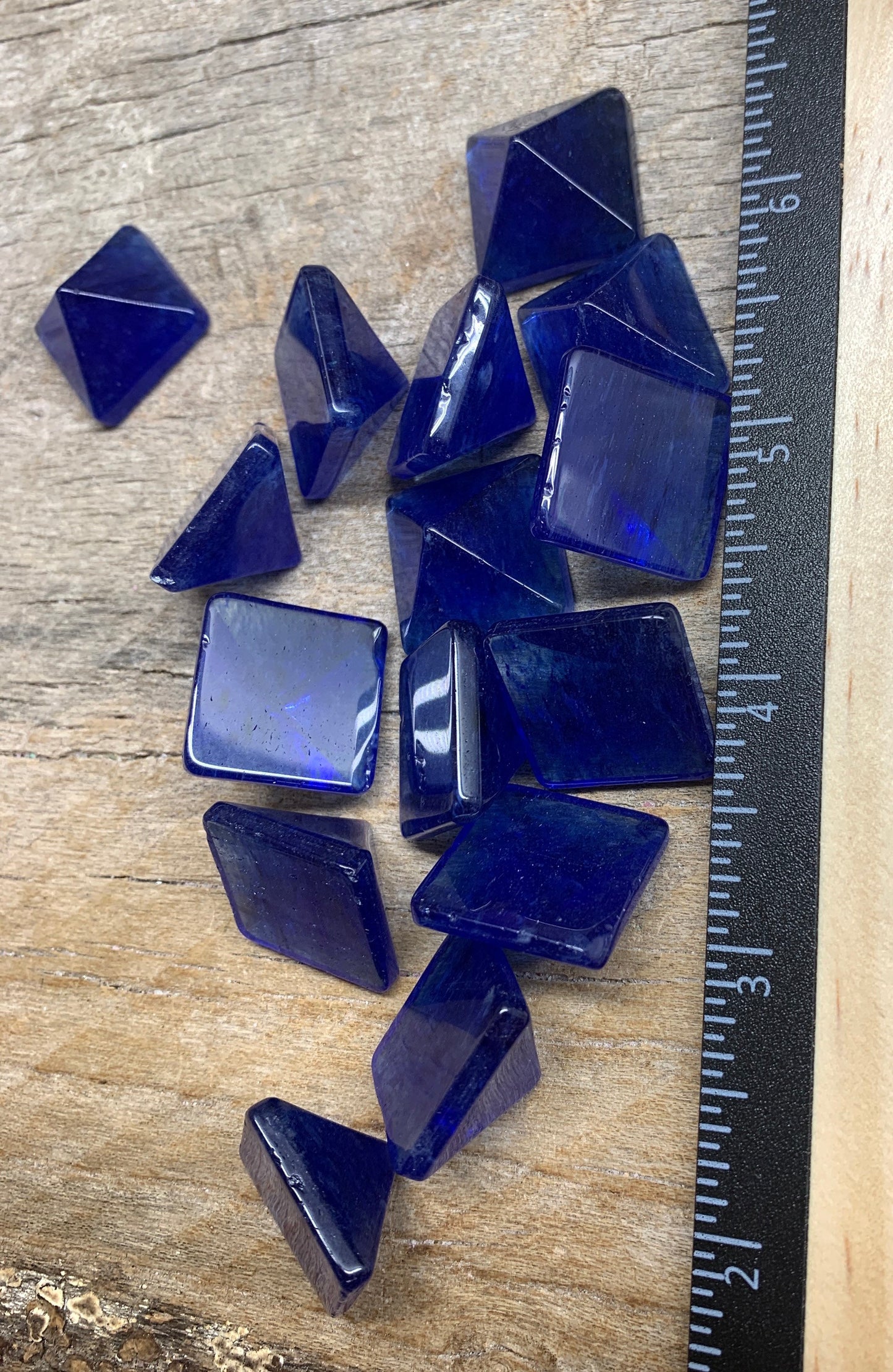 Blue Obsidian Pyramid (Synthetic) (Approx. 3/4” x 3/4" x 5/8") 0439