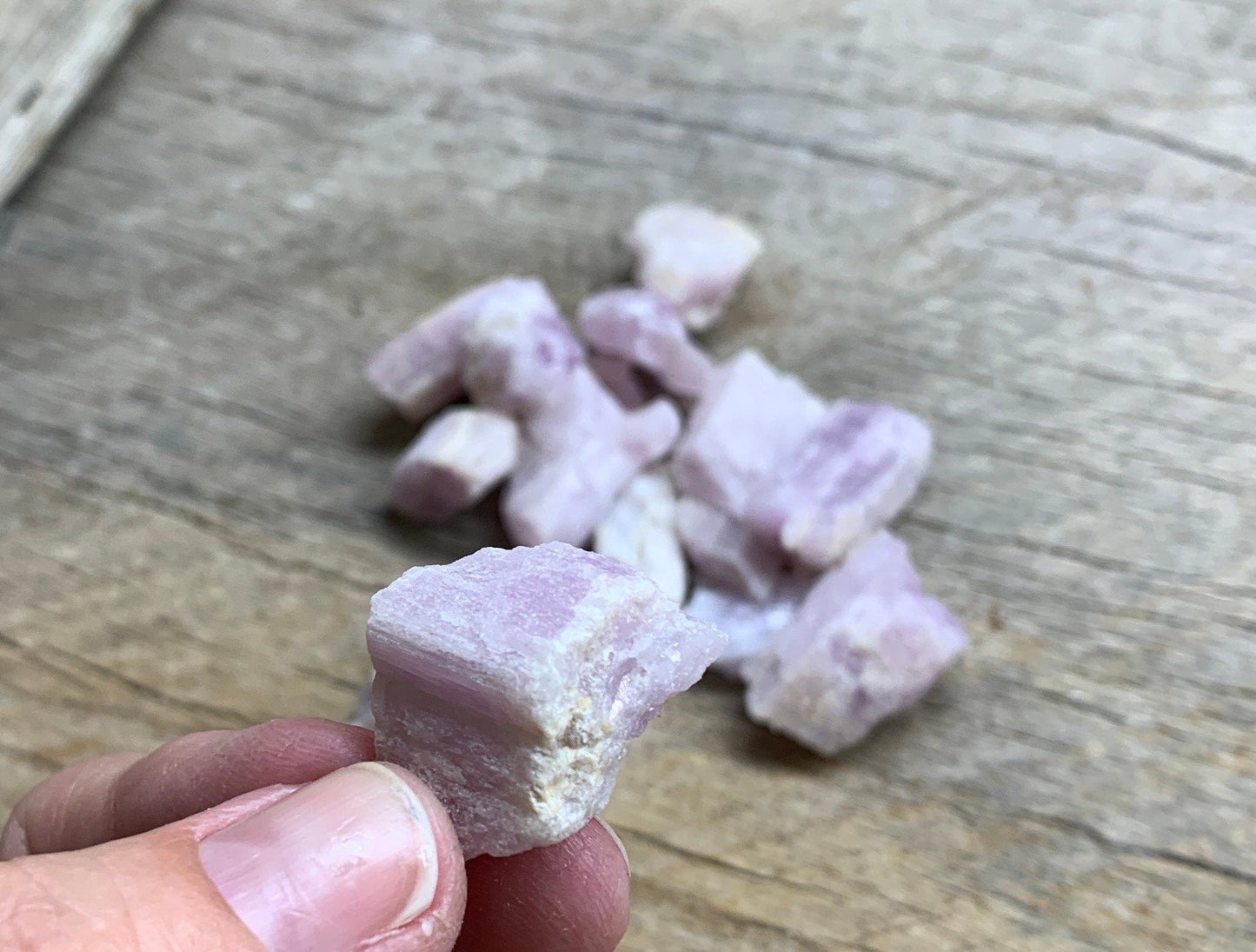 Kunzite (X-Small 1/2”- 1”) Raw stone. Heart Healing 0476