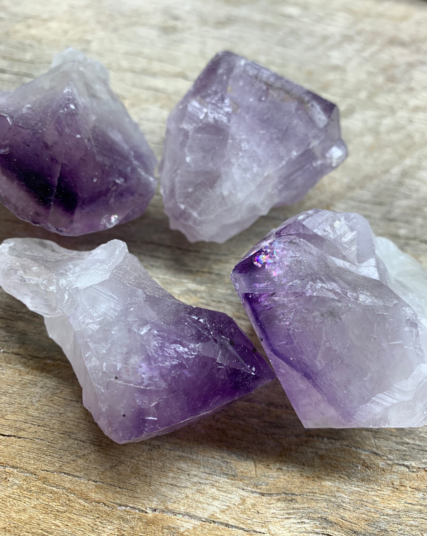 Amethyst Crystal Point 0480 Natural (Approx. 2 3/4”- 3 1/4”)