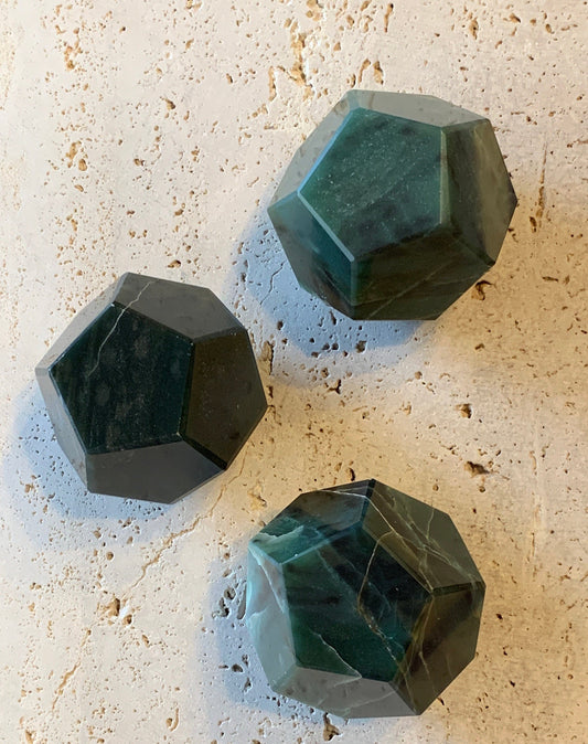 Green Aventurine Dodecahedron 1511 (Approx. 45-55mm)