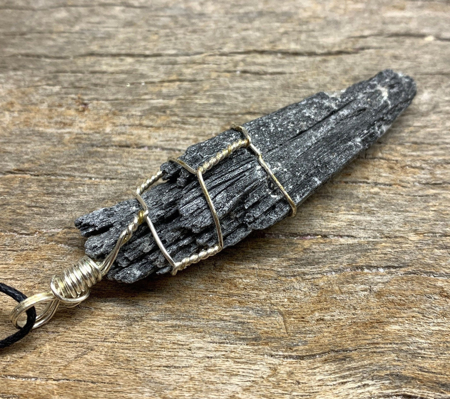 Black Kyanite Blade NCK-1945 Wire Wrapped Necklace