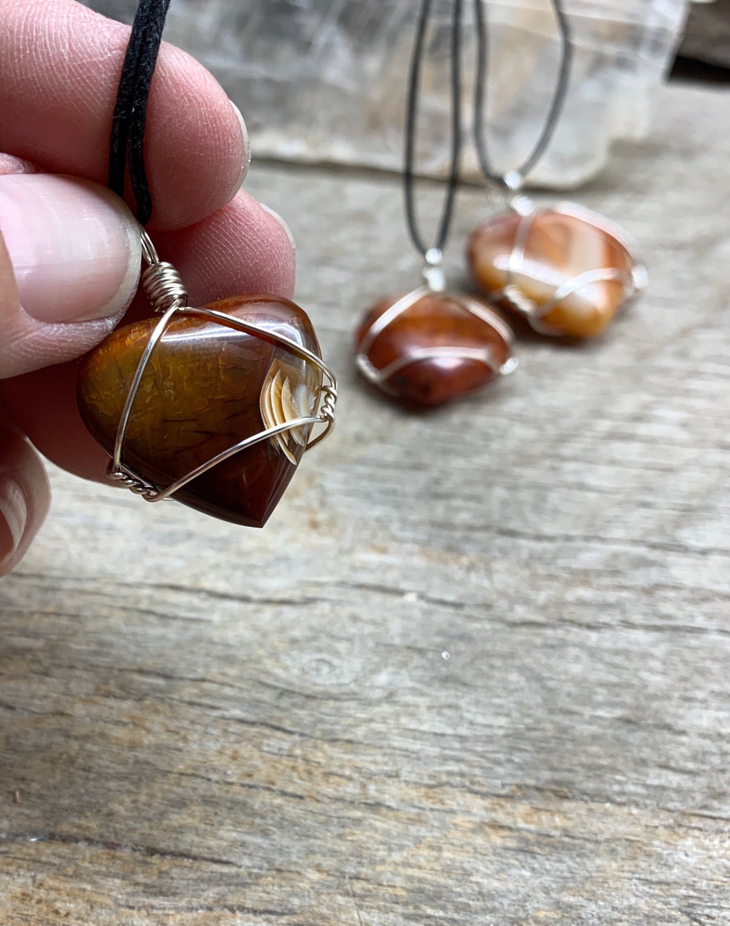 Carnelian Agate Heart wire Wrapped Necklace, Handmade 1099