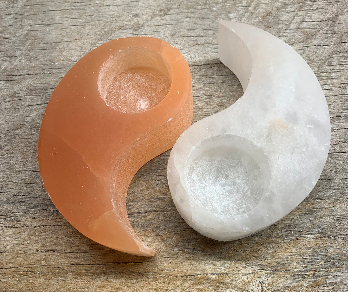 Selenite Yin Yang Tea Light Candle Set 5” S-0021