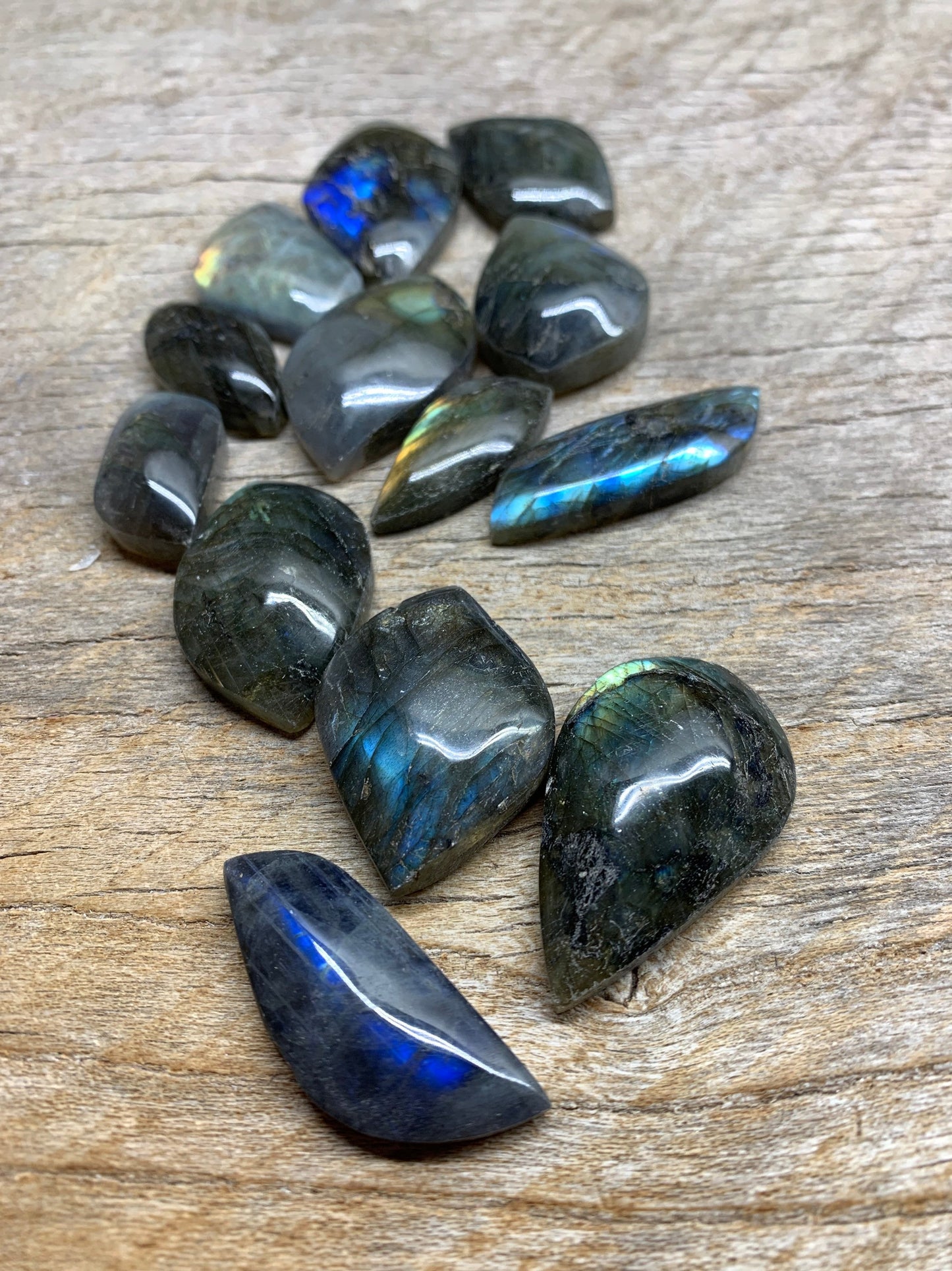 Spectralite Labradorite Cabochon 00925 Incredible Flash