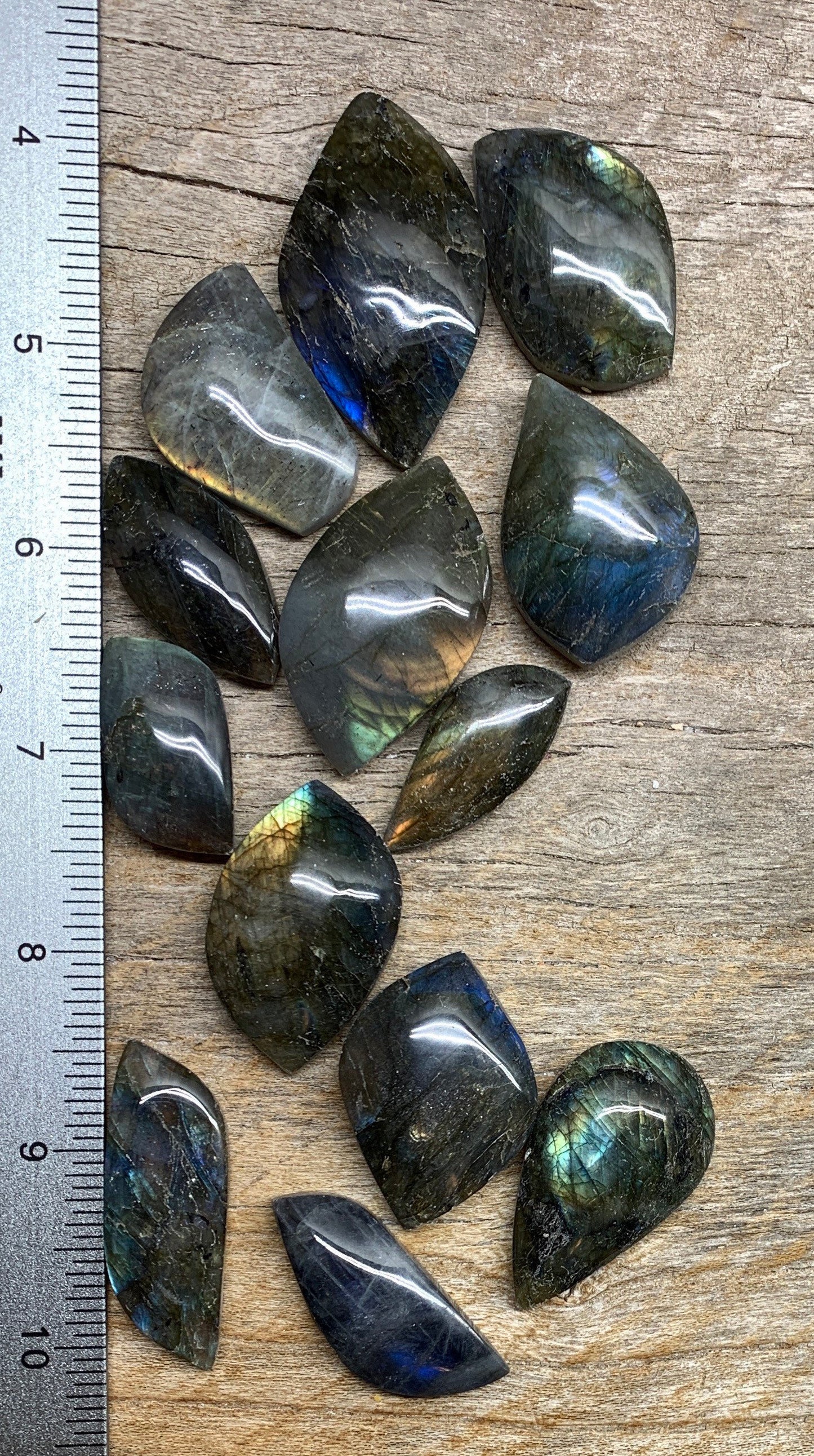 Spectralite Labradorite Cabochon 00925 Incredible Flash