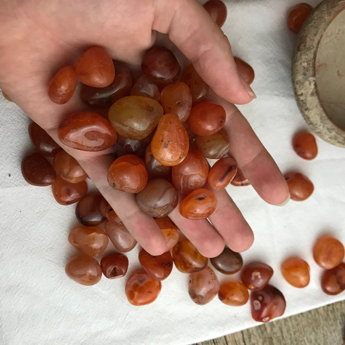 Carnelian Agate Tumbled Polished (Approx. 5/8" - 3/4") Polished Stone for Crystal Grid, Wire Wrapping or Craft Supply BIN-1333