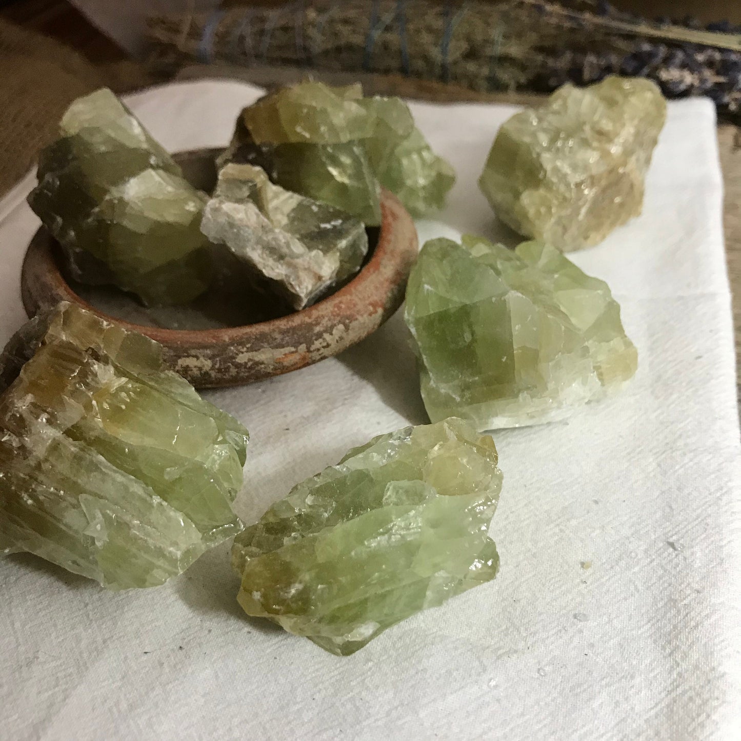 Green Calcite, One stone (Approx 2" -3"), Rough Green Healing Crystal, Energy Cleanser, Heart Chakra 1303