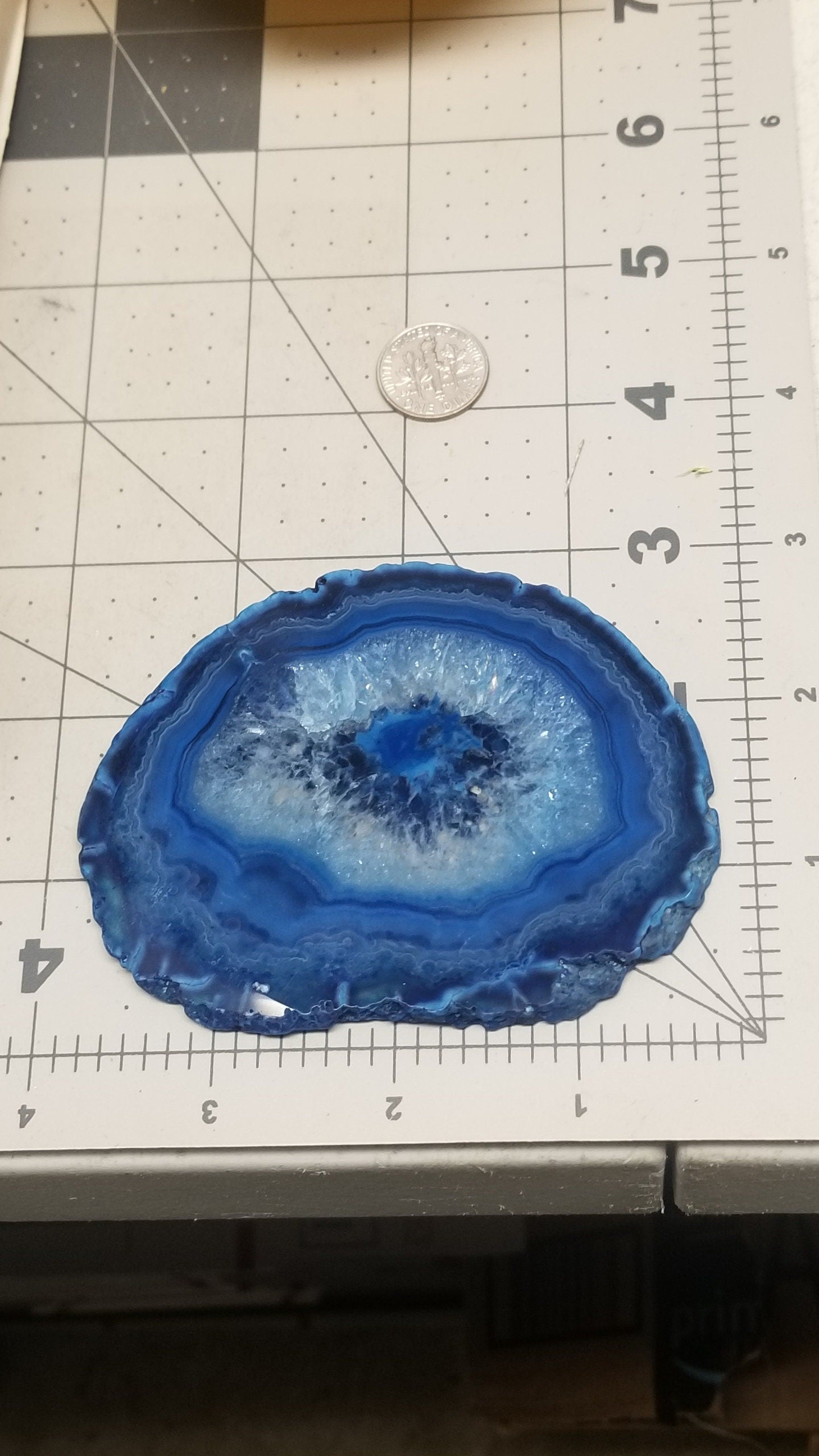 Agate Slab, Dyed Blue Agate Geode Slice, Beautiful (Approx. 2 1/2" - 3 1/2") 0404