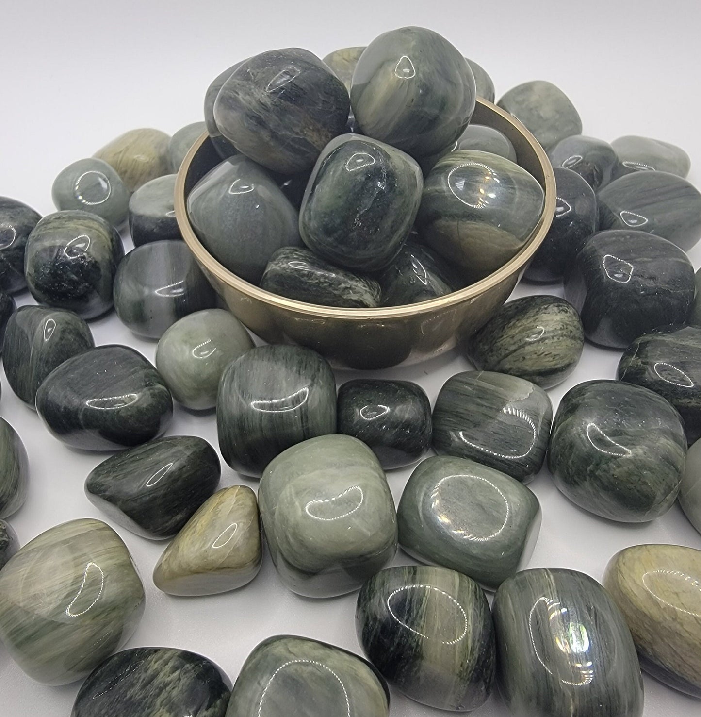 Green Quartz Tumbled Stone, Polished (Approx. 5/8" - 3/4") Polished Stone BIN-1295