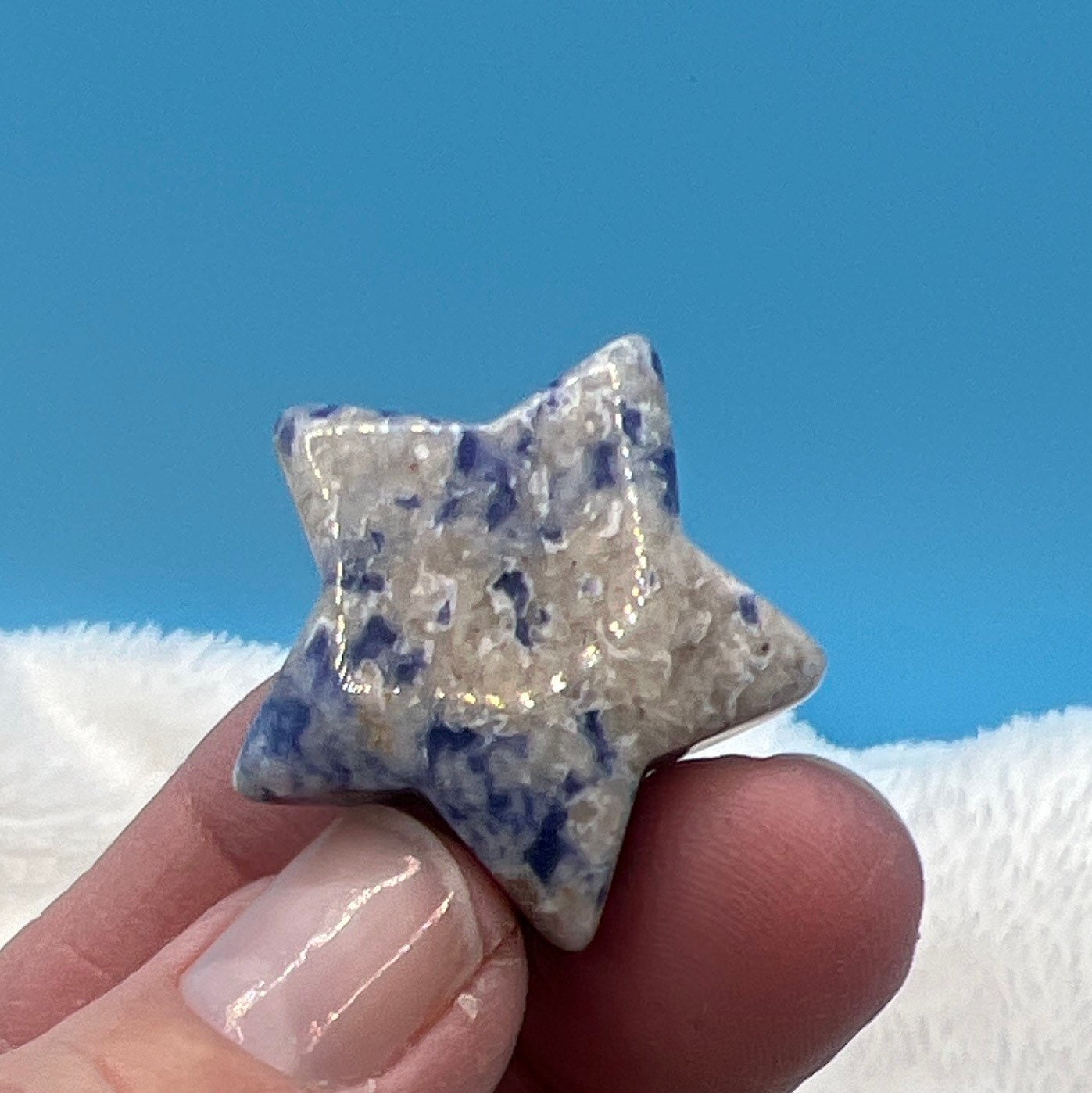 Sodalite Star 0211 (Approx. 1 1/4”)