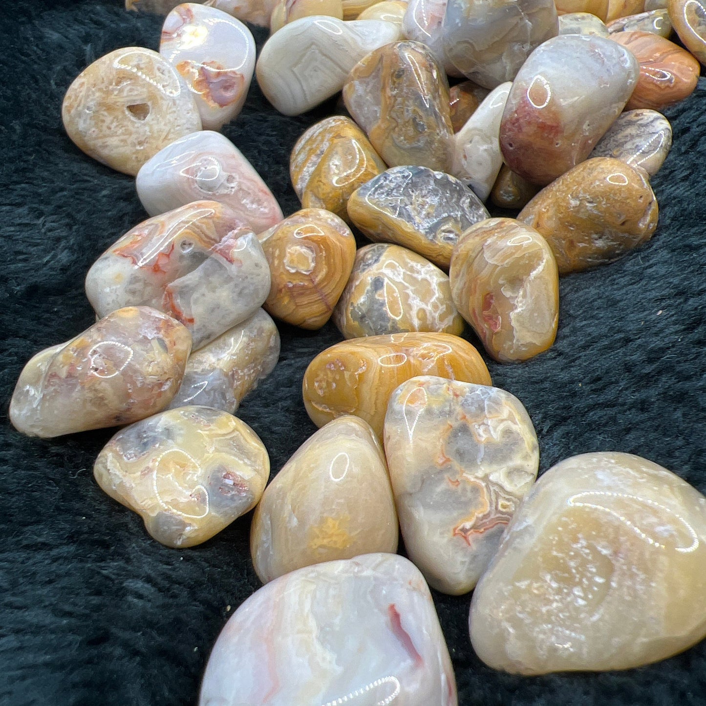 Crazy Lace Agate Tumbled Stone 0619 (Approx. 5/8”- 3/4”)