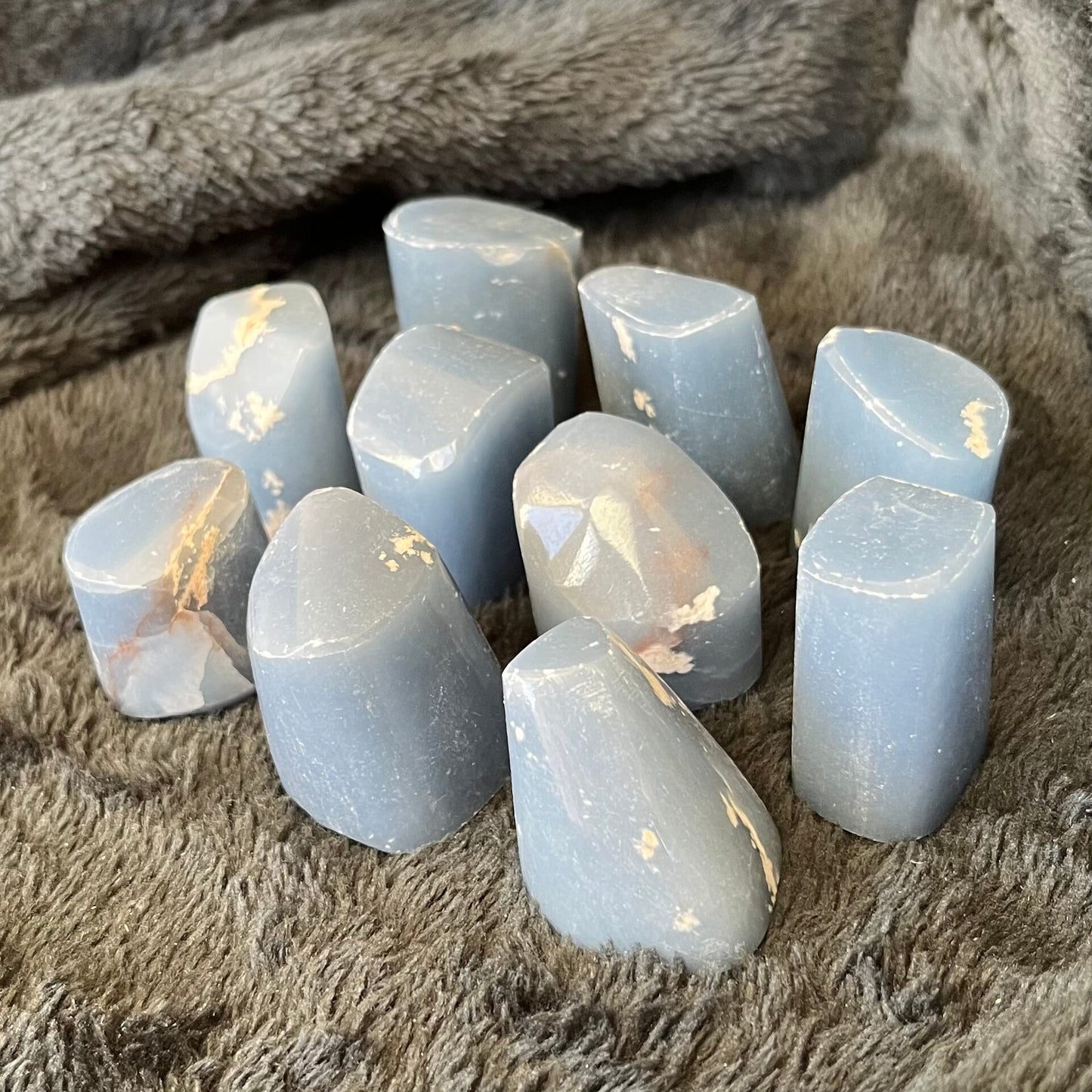 Angelite Tumbled Stone (Approx. 1 1/4”-1 3/4”) BIN-1370