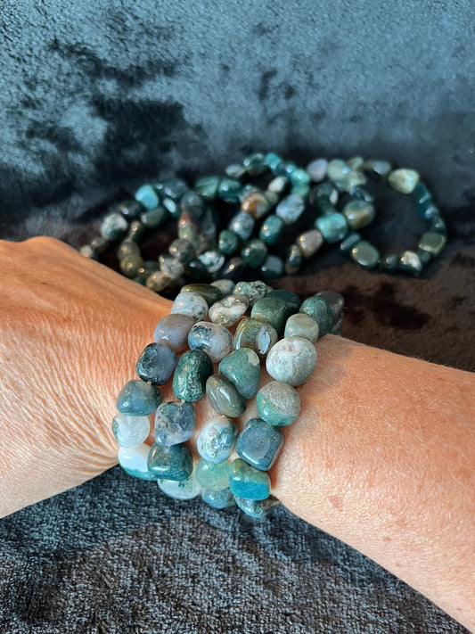 Moss Agate Chunky Pebble Bracelet BRC-0214